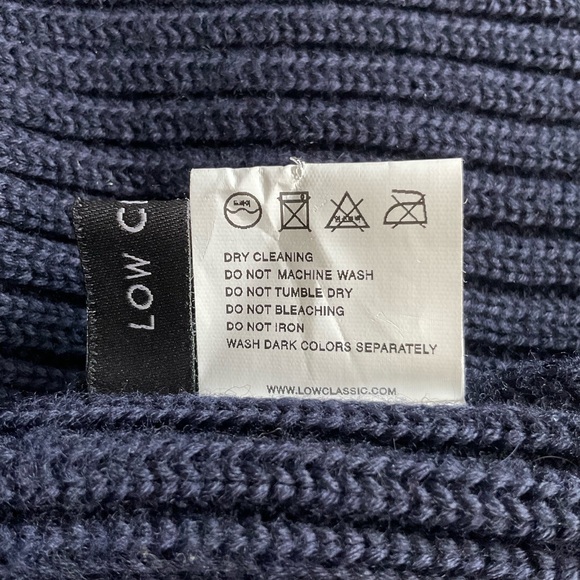 Low Classic navy knit midi skirt - Picture 7 of 8